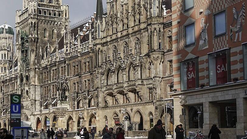 Gegenüber vom Kaufhaus Ludwig Beck zieht ein Pop-Up-Store ins Münchner Rathaus.