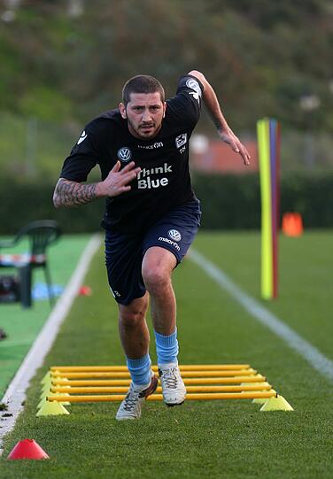 Vormittagstraining im Regen, Ankunft von Oberlöwe Peter Cassalette, kräfteraubender Zirkel am Nachmittag: Sehen Sie hier die Bilder vom dritten Tag des TSV 1860 in Estepona.