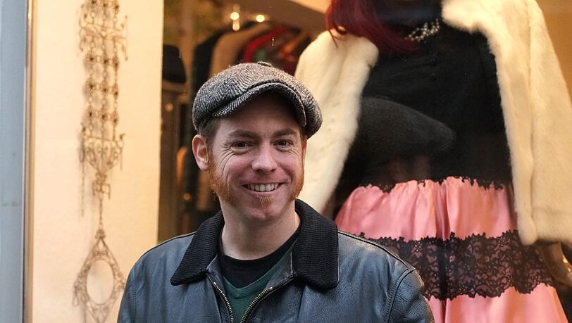Konstrukteur Bernie (39): „Ich glaube, dass die Sterne Einfluss auf unser Leben haben. Die Konstellationen der Sterne schlagen sich auf die Stimmung positiv oder negativ nieder. Widder-Männern wird nachgesagt, dass sie lebensfroh, draufgängerisch und dickköpfig sind. Das trifft auf mich zu.“ Konstrukteur Bernie (39): „Ich glaube, dass die Sterne Einfluss auf unser Leben haben. Die Konstellationen der Sterne schlagen sich auf die Stimmung positiv oder negativ nieder. Widder-Männern wird nachgesagt, dass sie lebensfroh, draufgängerisch und dickköpfig sind. Das trifft auf mich zu.“