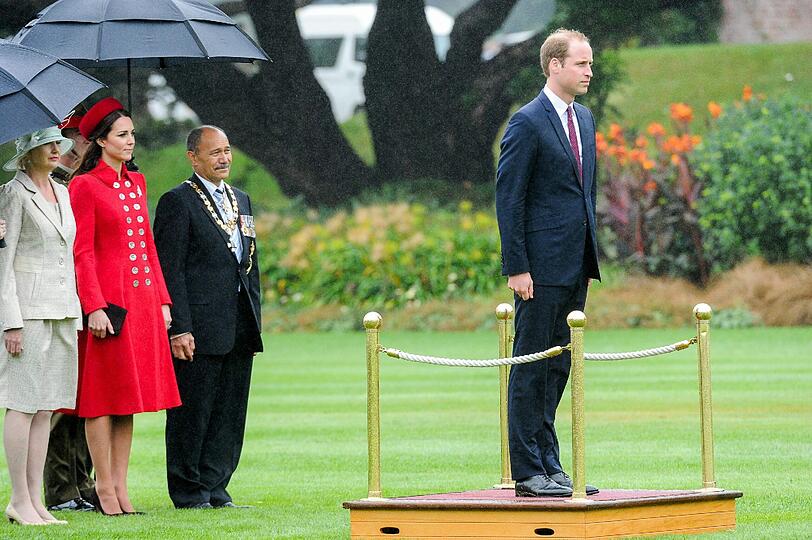 Staatsempfang beim Generalgouverneur von Neuseeland Sir Jerry Mateparae und seiner Frau Lady Janine.