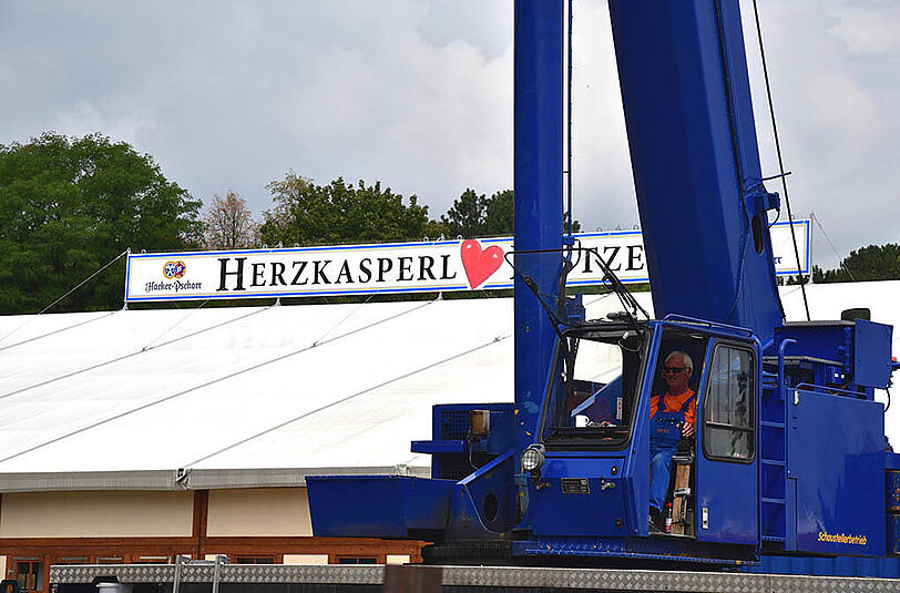 Nichtmal mehr einen Monat warten, dann ist es wieder soweit: Neue Bilder vom Wiesn-Aufbau.