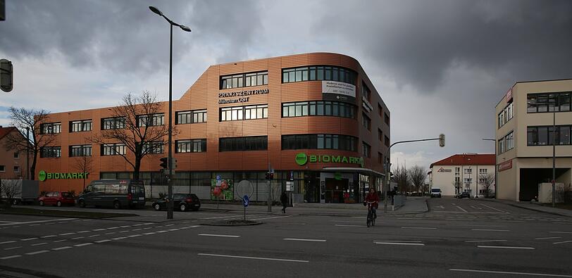 Hier heißt sie noch Kreillerstraße &ndash; und es gibt freie Praxisflächen.