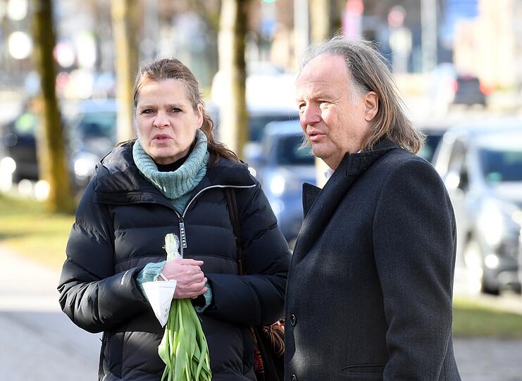 Weitere Fotos von der Beisetzung von Wolfgang Nöth auf dem Münchner Nordfriedhof.