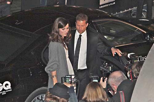 Ankunft vor dem Haus der Kunst: Till Schweiger mit Nora Tschirner.