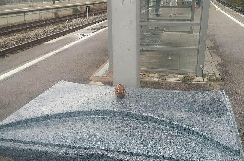 Die gefundene Handgranate am Starnberger Bahnhof.
