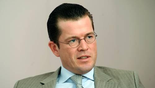 Zu Gast in der AZ-Redaktion: Karl-Theodor zu Guttenberg (37). Zu Gast in der AZ-Redaktion: Karl-Theodor zu Guttenberg (37).