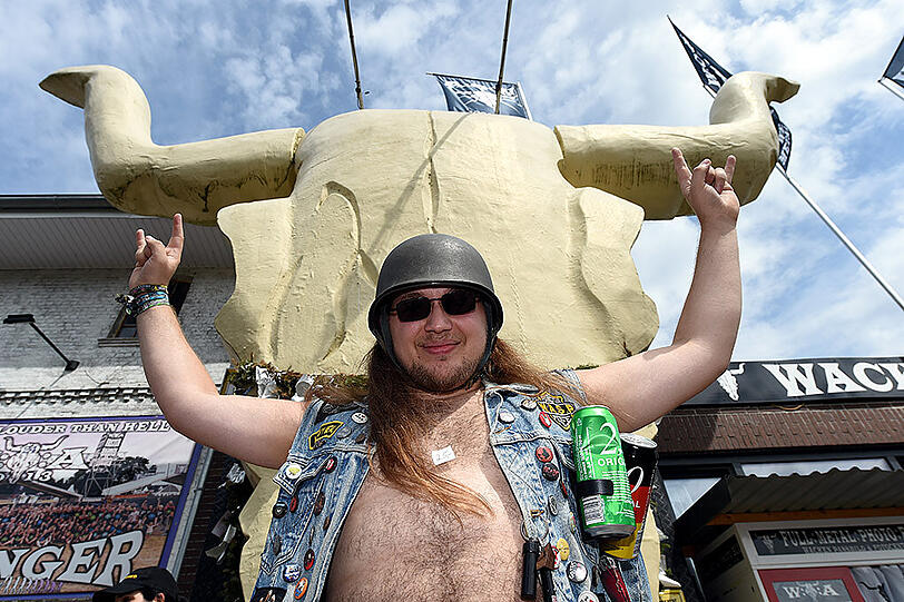 Treffpunkt für Metalfans aus der ganzen Welt: Das Wacken Open Air. Sehen Sie hier weitere Bilder vom Wacken 2014!