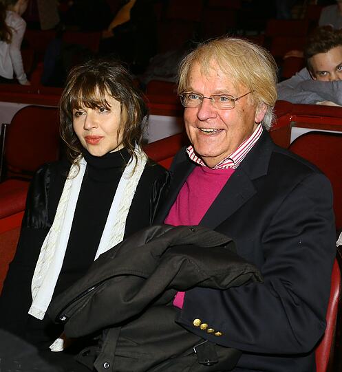 Peter Fricke mit Begleitung