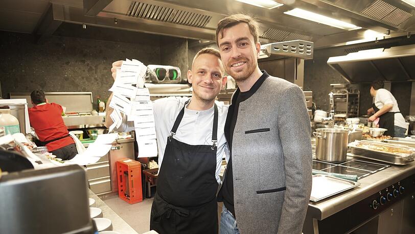 Zufriedene Chefs: Daniel Pietsch (l.) und Konstantin Schottenhamel. Zufriedene Chefs: Daniel Pietsch (l.) und Konstantin Schottenhamel.