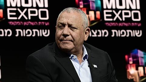 Der israelische Politiker Gadi Eisenkot bei einer Konferenz in Tel Aviv. (Archivbild)