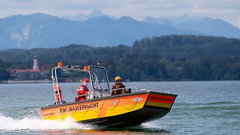 Die Wasserwacht wurde am Sonntag zu einem Einsatz am Starnberger See gerufen. (Symbolbild)