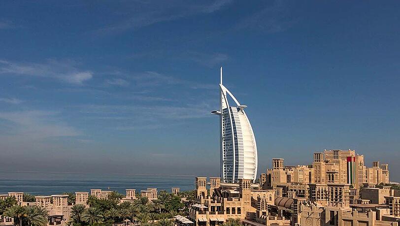 Auch das Burj Al Arab gehört zur Gruppe der Jumeirah-Hotels Auch das Burj Al Arab gehört zur Gruppe der Jumeirah-Hotels