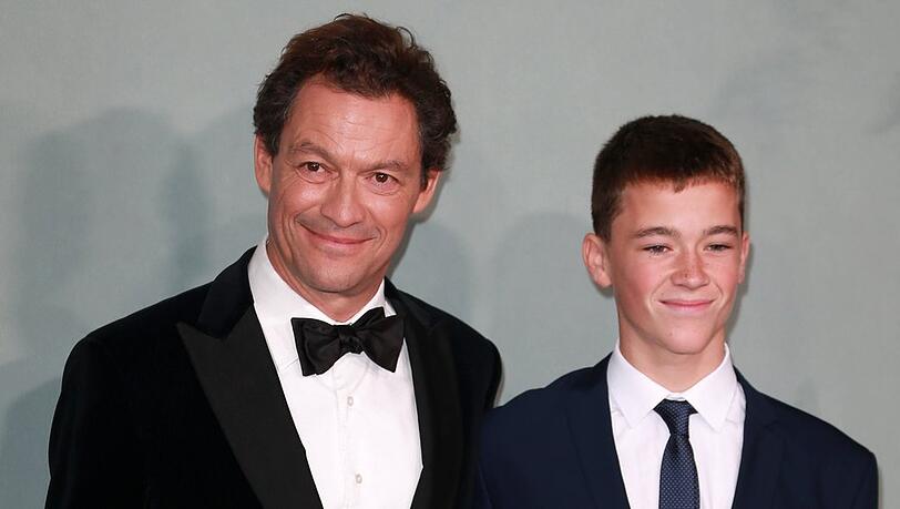 Vater-Sohn-Duo: Dominic und Senan West standen in der fünften Staffel "The Crown" als Charles und William gemeinsam vor der Kamera. In der finalen sechsten Staffel wurde Senan auf Wunsch seines Vaters aber ersetzt. Vater-Sohn-Duo: Dominic und Senan West standen in der fünften Staffel "The Crown" als Charles und William gemeinsam vor der Kamera. In der finalen sechsten Staffel wurde Senan auf Wunsch seines Vaters aber ersetzt.