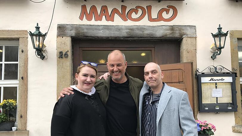 Frank Rosins (Mitte) Rettungsaktion im "Manolo" war nicht von Erfolg gekrönt. Kabel Eins wiederholt die Folge von 2014. Frank Rosins (Mitte) Rettungsaktion im "Manolo" war nicht von Erfolg gekrönt. Kabel Eins wiederholt die Folge von 2014.