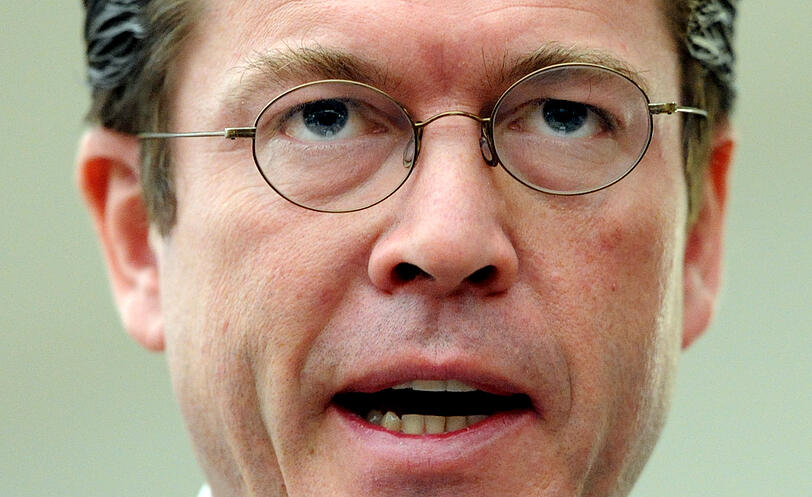 Karl-Theodor zu Guttenberg: Am Freitag bei der Abgabe seiner Erklärung.