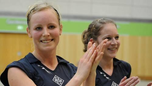 Kann sich wirklich freuen: HGN-Kapitän Hannah Krüger wurde in die A-Nationalmannschaft berufen. Kann sich wirklich freuen: HGN-Kapitän Hannah Krüger wurde in die A-Nationalmannschaft berufen.