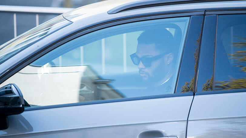 Sonnenbrille auf: Serge Gnabry.