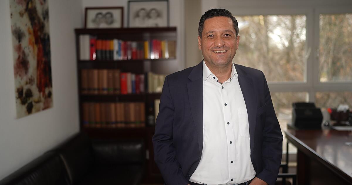 Vom-Fu-baller-zum-gefragten-Strafverteidiger-Nichts-ohne-Anwalt-sagen-