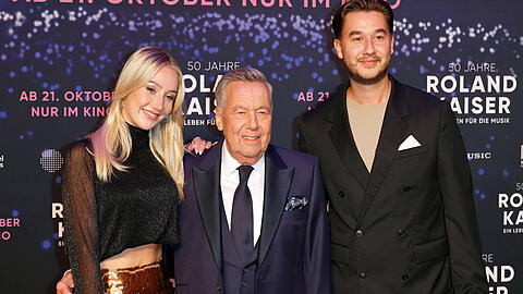 Sänger Roland Kaiser mit Tochter Annalena (li.) und Sohn Jan Kaiser (re.).