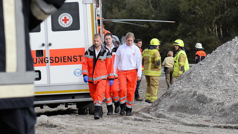 An einer Kies-Entnahmestelle am Fluss Tiroler Achen ereignete sich der schwere Unfall.