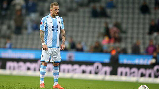 Daniel Adlung hat mit dem TSV 1860 München über eine etwaige Rückkehr gesprochen. Daniel Adlung hat mit dem TSV 1860 München über eine etwaige Rückkehr gesprochen.