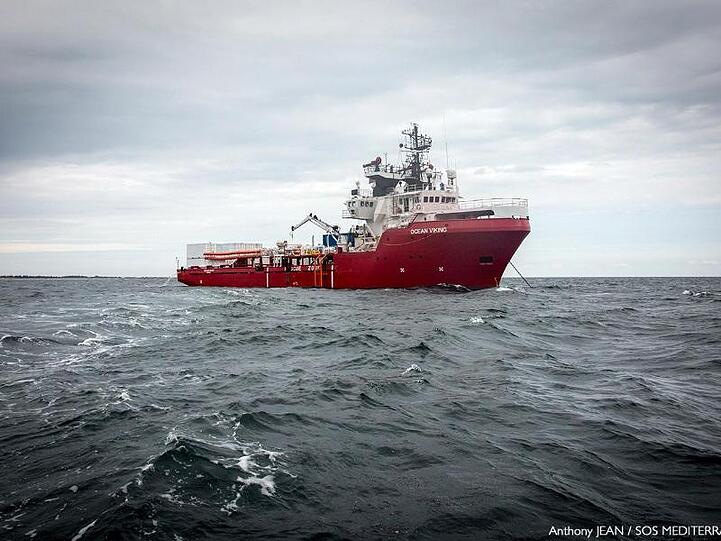 Das norwegische Schiff "Ocean Viking" soll im Auftrag der französischen Hilfsorganisation SOS Méditerranée Flüchtlinge vor der libyschen Küste suchen.