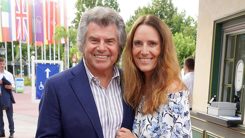 An Heiligabend machen es sich Andy Borg und Ehefrau Birgit zu zweit gem&uuml;tlich. Seine Kinder sieht er an den darauffolgenden Weihnachtsfeiertagen.