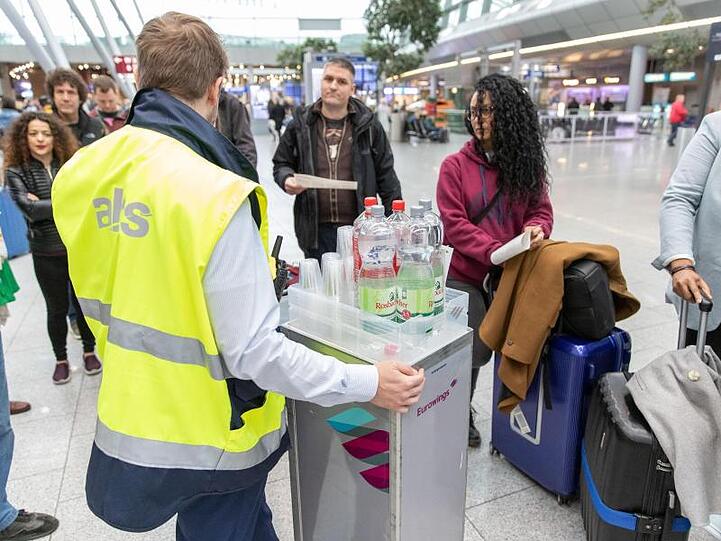Flugbegleiter-Streik am 20. Oktober auf dem Flughafen Düsseldorf.