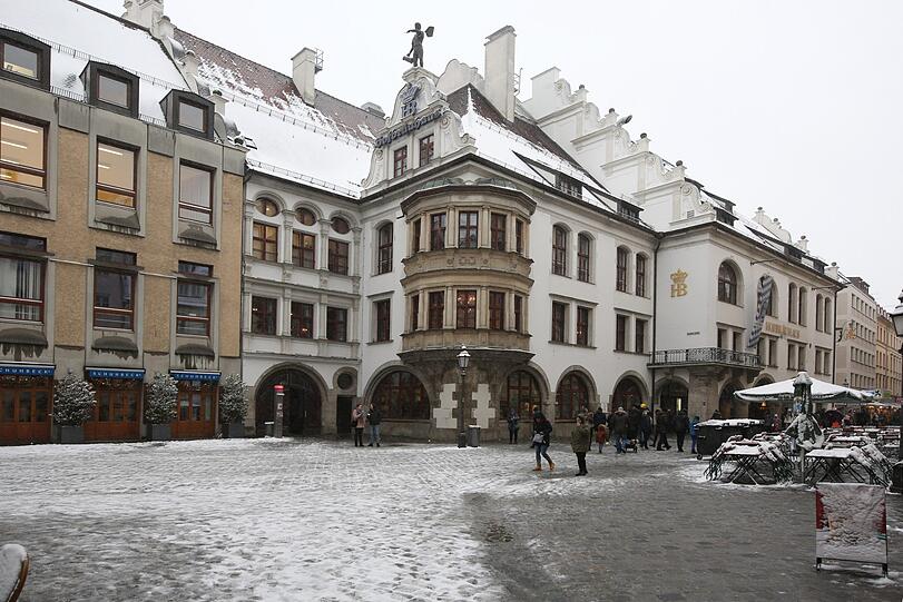 Im Sommer drängen sich hier die Touristen, im Winter ist alles leer und still.