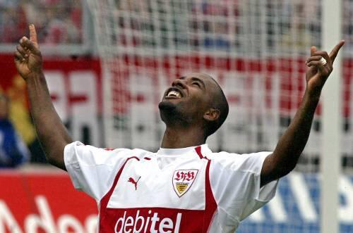 Gläubiger Christ: VfB-Stürmer Cacau.