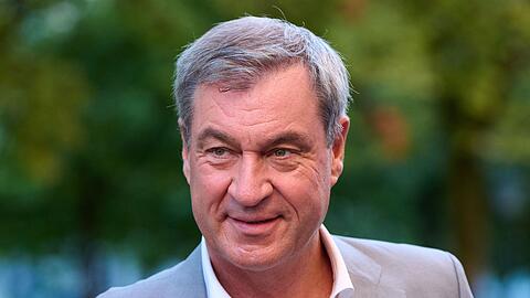 CSU-Chef S&ouml;der fordert "ine volksnahe Sprache, weniger Fehler, h&ouml;heres Tempo" in Berlin. (Archivfoto)