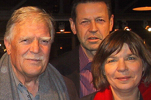 Drehte im Land seiner Kindheit: Hollywood-Star Michael Ballhaus (links) mit Schwester Ulla und BR-Studioleiter Martin Wagner.