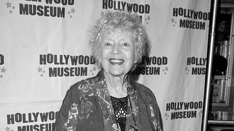 Kathleen Hughes war vor allem in den 1950er und 1960er Jahren in etlichen Filmen und Serien zu sehen. 1998 zog sie sich aus dem Rampenlicht zurück.