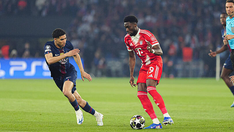 Stand gegen Paris Saint-Germain mit seinem Handelfmeter im Fokus: Alphonso Davies.