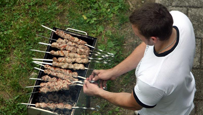 Bei mariniertem Fleisch aus dem Laden ist Vorsicht zu genießen