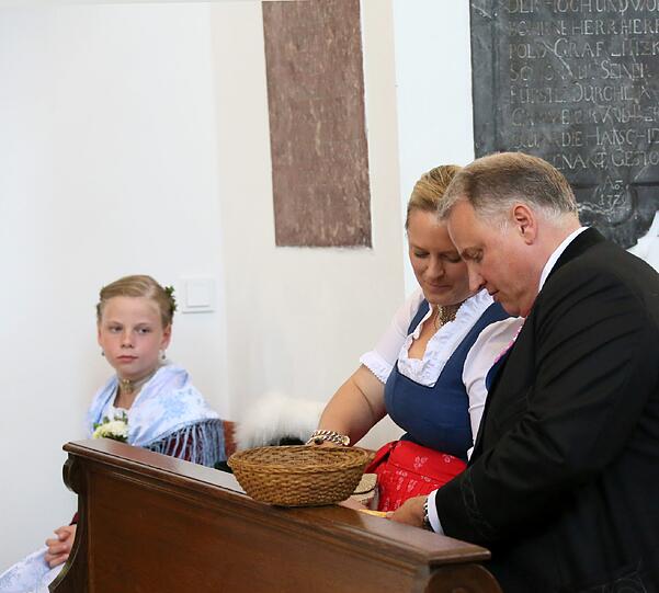 Filser-Fahnenweihe in der Heilig-Kreuz-Kirche in Forstenried. Die Bilder.