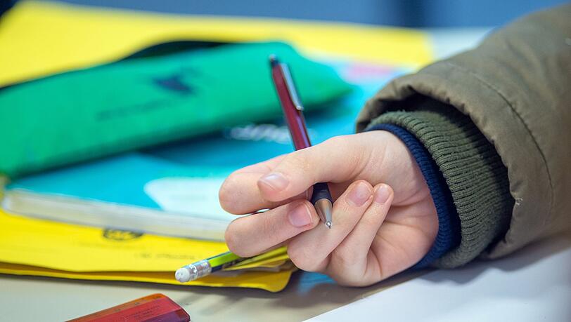 In Bayern drehten zuletzt deutlich mehr als 40.000 Kinder und Jugendliche eine sogenannte Ehrenrunde. (Symbolbild) In Bayern drehten zuletzt deutlich mehr als 40.000 Kinder und Jugendliche eine sogenannte Ehrenrunde. (Symbolbild)
