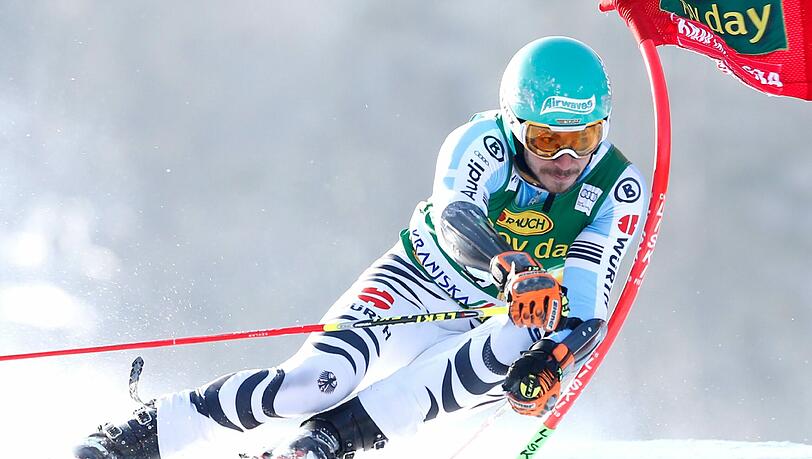 Felix Neureuther hat seinen Vorsprung in der Slalom-Wertung vergeben.