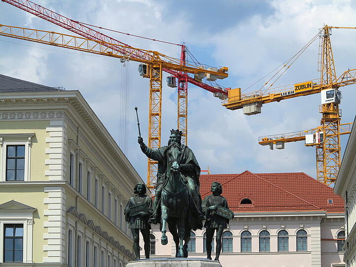 Kranbefehlshaber König Ludwig.