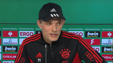 Thomas Tuchel lächelt kleinen Zwischenfall bei PK weg.