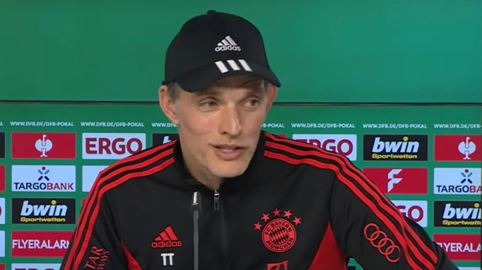 Thomas Tuchel lächelt kleinen Zwischenfall bei PK weg.