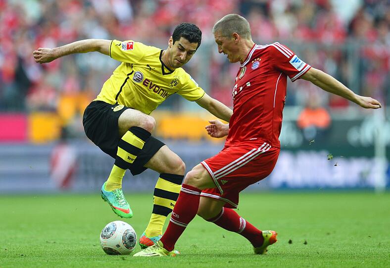 12. April 2014: FC Bayern München - Borussia Dortmund 0:3

Der BVB fertigt leidenschaftslose Bayern ab. Nur drei seiner bis dato 833 Liga-Heimspiele verloren die Münchner höher. Nach dem Gewinn der Turbo-Meisterschaft kommt Bayern nicht auf Touren. "Und ihr wollt deutscher Meister sein", skandierten die BVB-Fans hämisch.