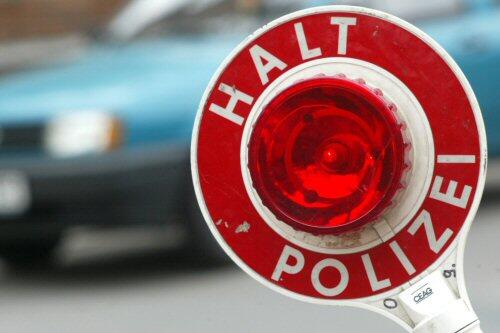 Die Polizei ermittelt gegen den unbekannten Täter.