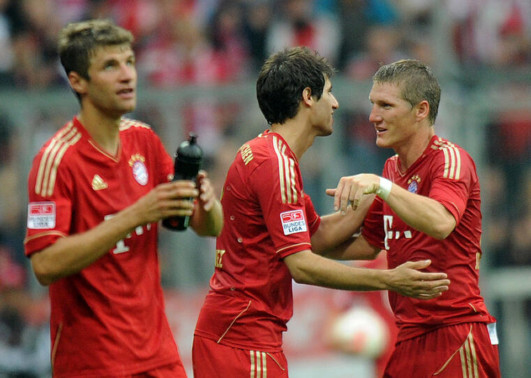 Haben jetzt Zeit sich besser kennenzulernen als am Sonntag gegen den VfB Stuttgart: Bastian Schweinsteiger und Javi Martínez