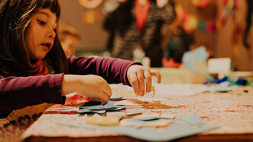 Kostenloses Programm für die kleinen Tollwood-Fans im Kinderzelt.