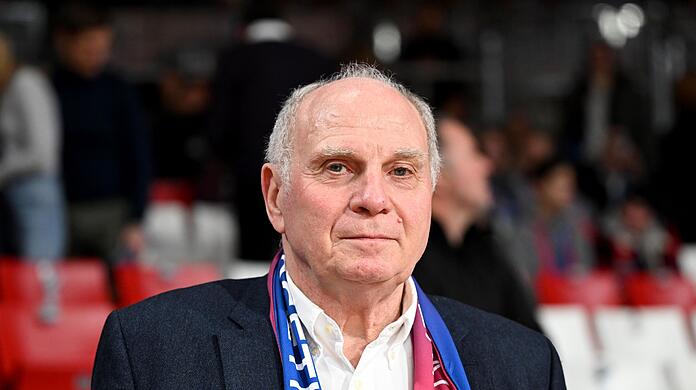 Uli Hoeneß hat über die Trainersuche beim FC Bayern gesprochen.