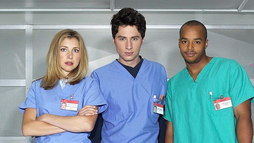 Sarah Chalke, Zach Braff und Donald Faison (r.) waren die Hauptstars von "Scrubs".