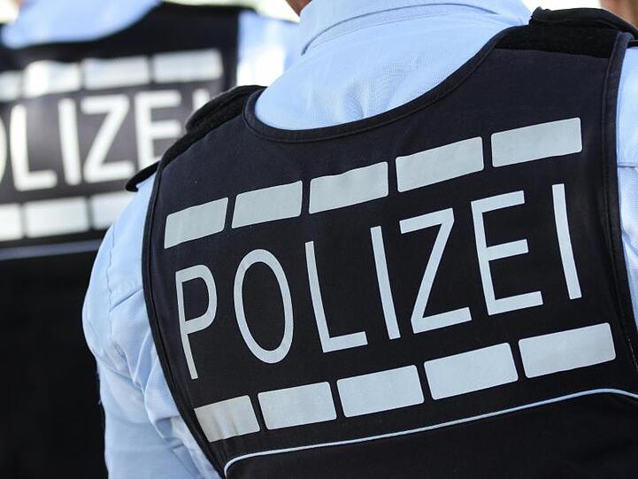 Ein Rocker wurde in Untergiesing von der Polizei hochgenommen. (Symbolbild)