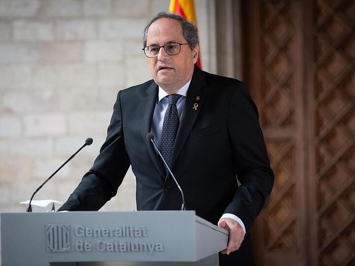 Der katalanische Regionalpräsident Torra hat mit der Ankündigung von Neuwahlen auf eine Regierungskrise in der spanischen Konfliktregion reagiert.