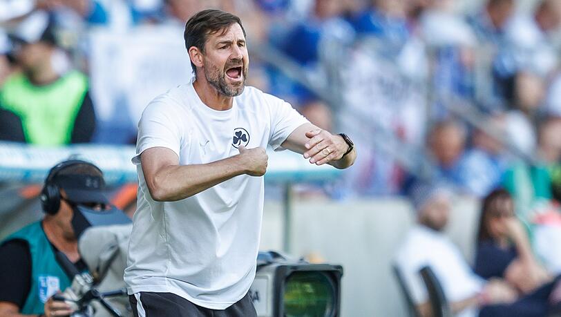 Hat viel Spektakel gesehen in den Spielen seiner Fürther: Trainer Thomas Kleine.